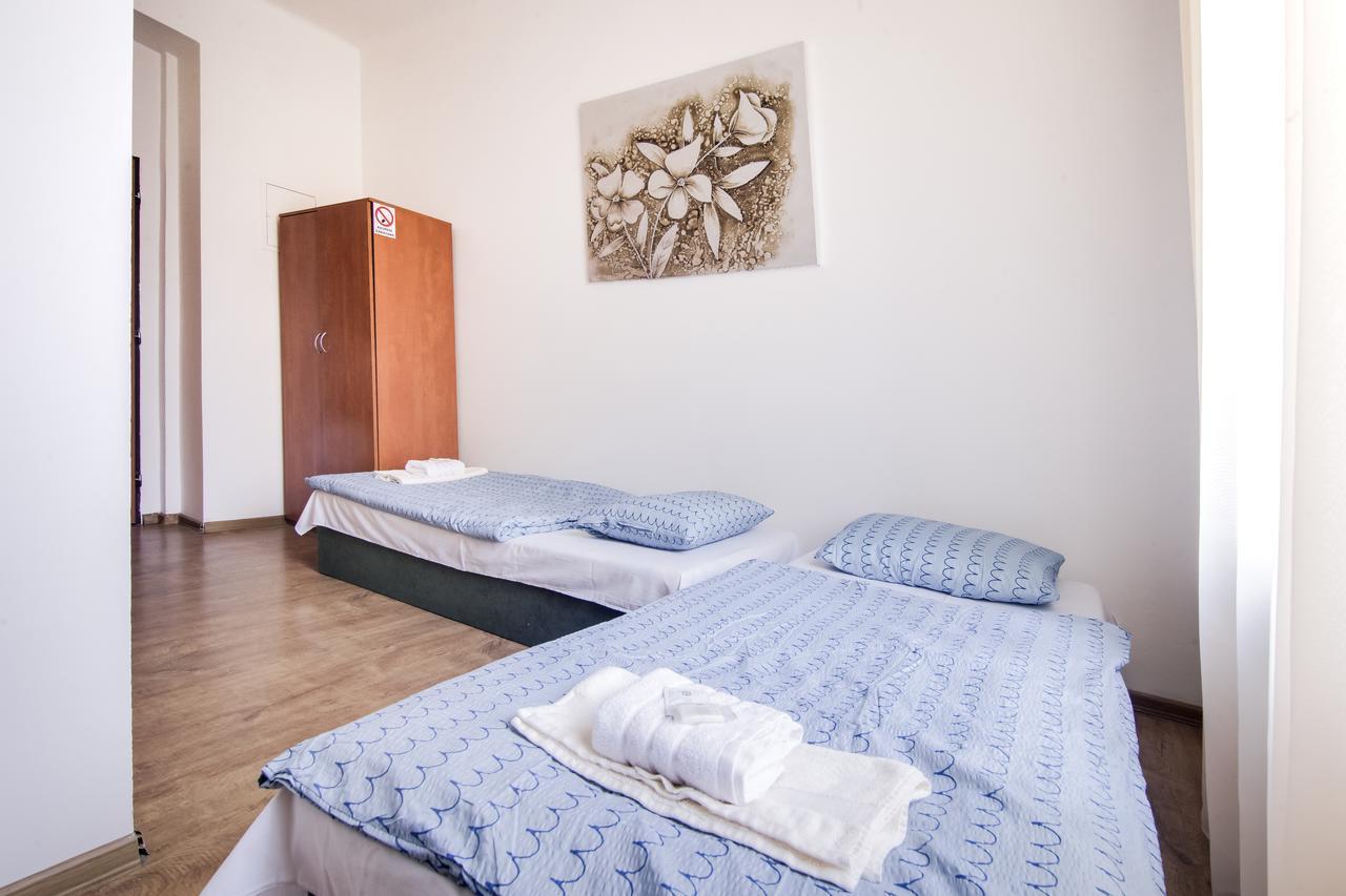 Aparthotel Zarra Прага Стая снимка