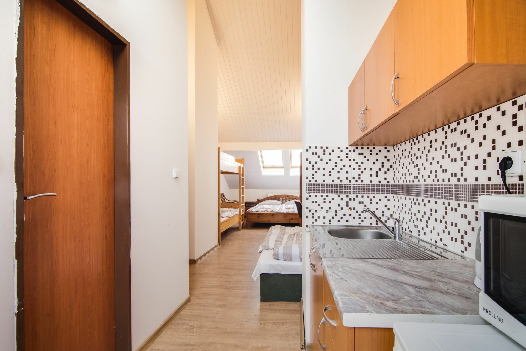 Aparthotel Zarra Прага Екстериор снимка